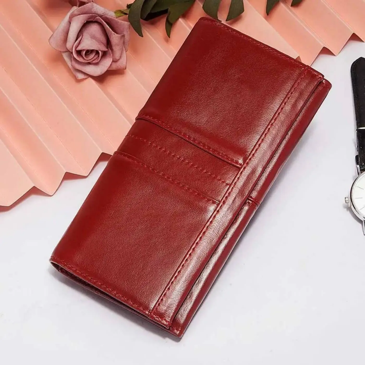 Séverine – Clutch