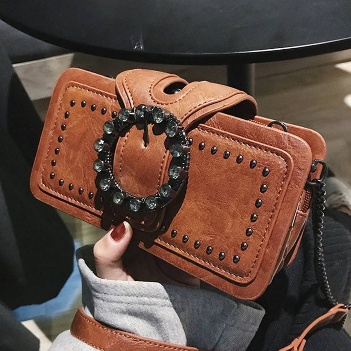 Florence – Clutch med nitter